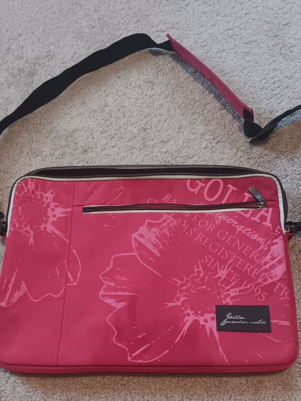 Golla Generation Mobile Pink Floral Laptop Bag